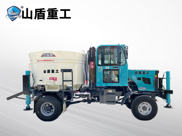 自動(dòng)上料攪拌車有哪些特點(diǎn)？